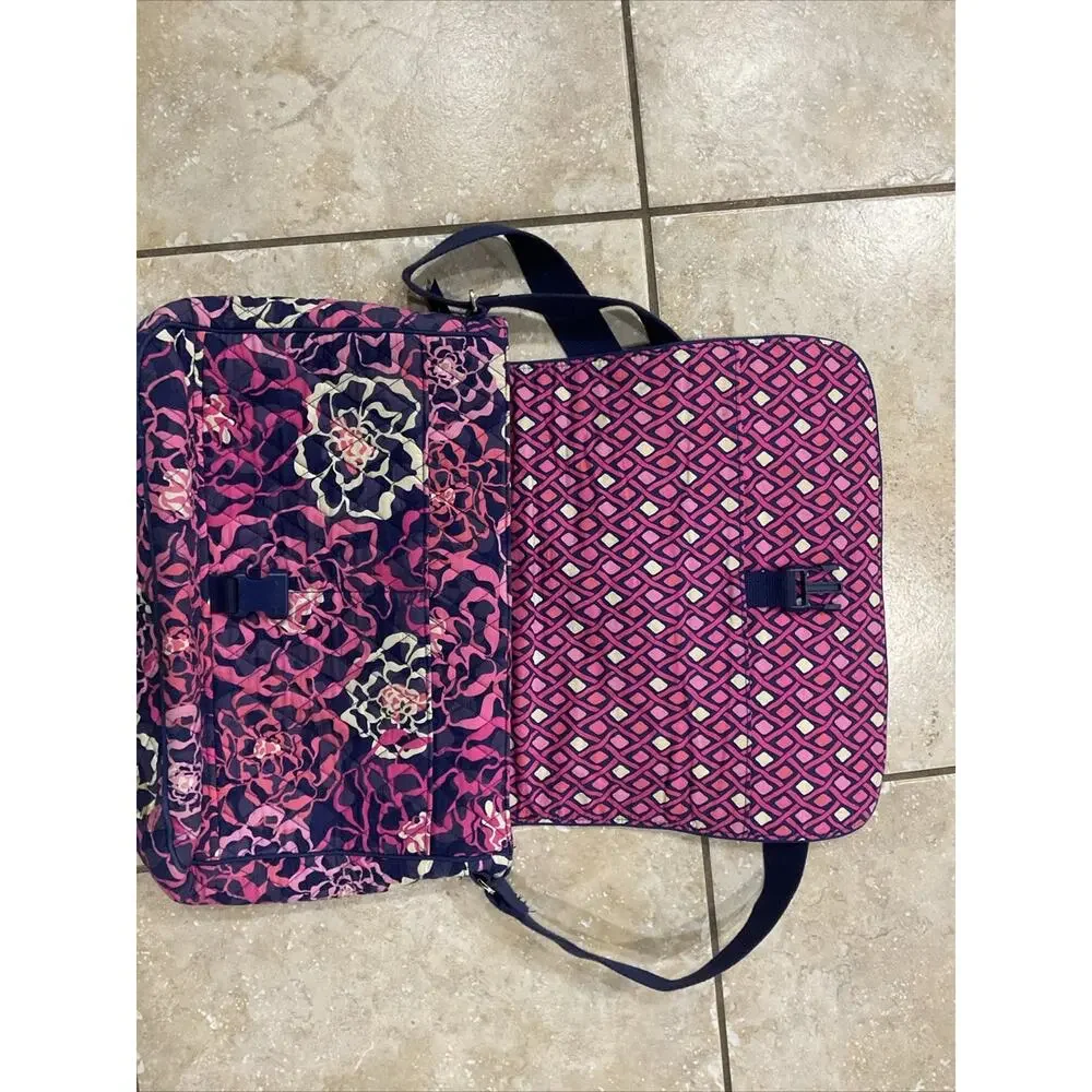 Vera Bradley large messenger bag katalina pink Clean Inside‎ 15 X 12 Crossbody